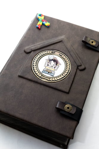 Bíblia customizada A casa do John John Versão Palavra Chave - Estudo / PRÉ VENDA